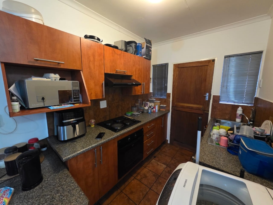 2 Bedroom Property for Sale in Vaalpark Free State
